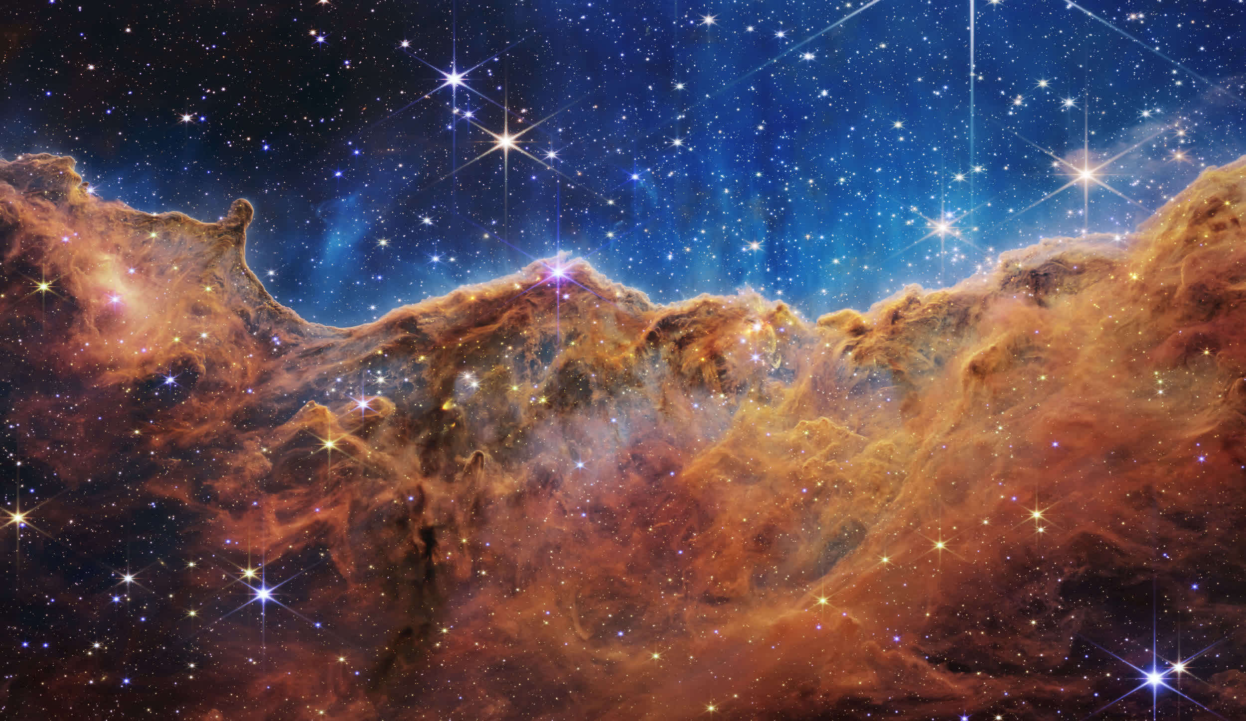 1657644308 702 La NASA partage des images en couleur des cinq premieres