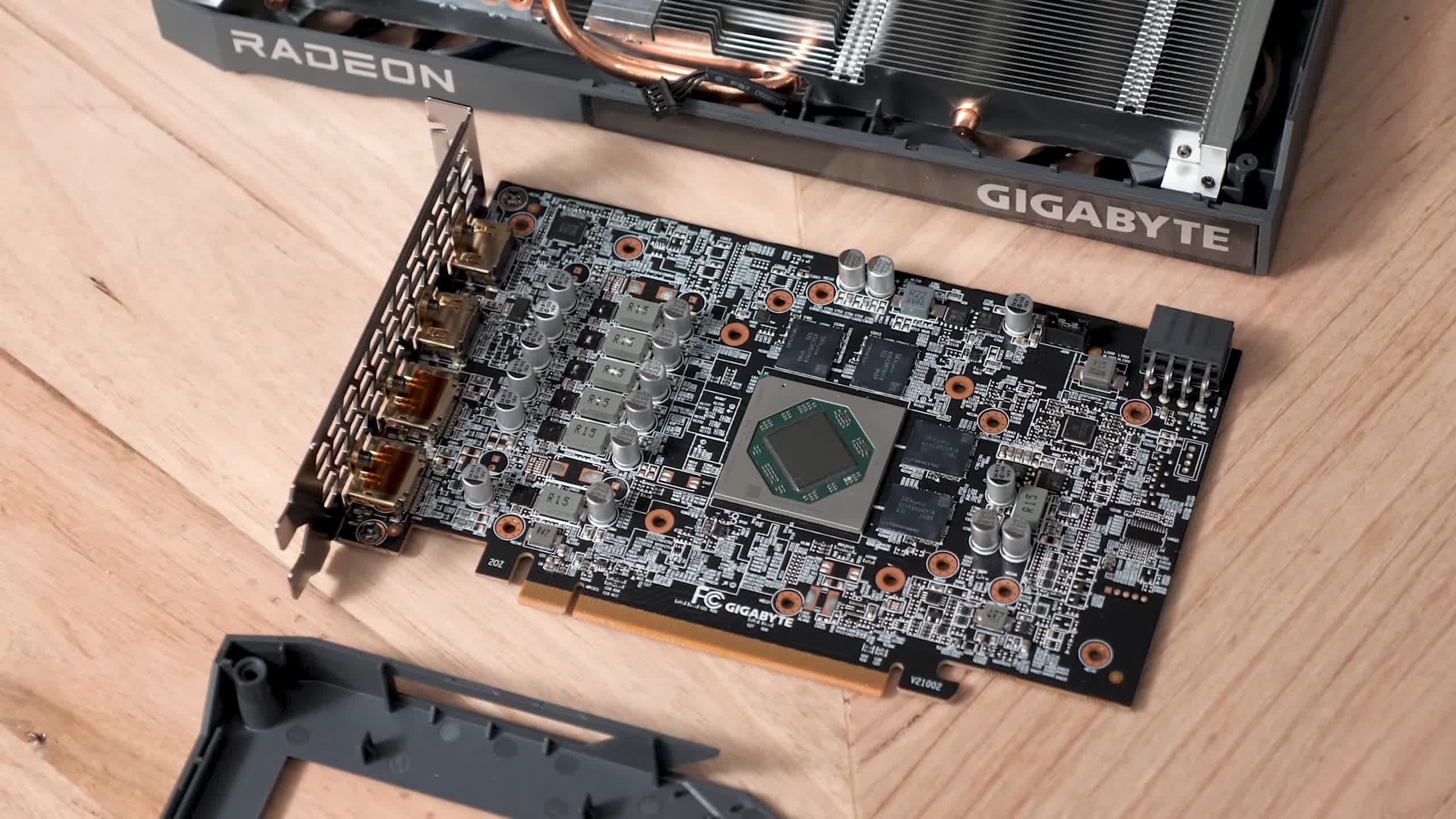 1658315553 247 GeForce RTX 3050 contre Radeon RX 6600 50 points de