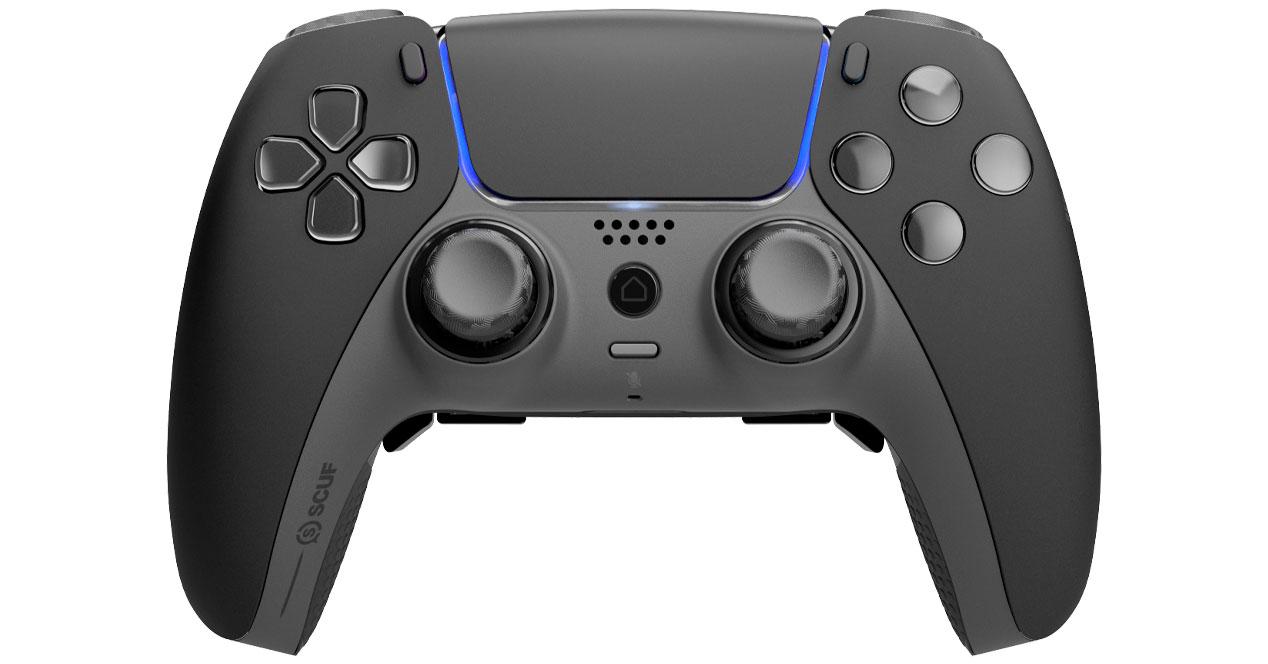4 manettes compatibles PS5 qui surpassent votre DualSense 2 Réflexe SCUF.