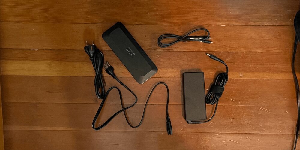 Accell Thunderbolt 4 Docking Station Test: A pricey yet efficient connector Test de la station daccueil Accell Thunderbolt 4 un