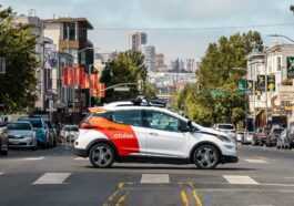 Une Petite Flotte De Robotaxis Cruise A Bloqué Les Rues