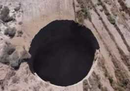 Un Gouffre Gigantesque Et Mystérieux S'est Formé Au Chili :