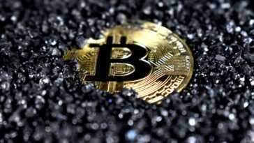 Un ingénieur britannique qui a jeté un disque dur contenant 7 500 Bitcoins a une nouvelle idée sur la façon de le récupérer d'une décharge 15 Un Ingénieur Britannique Qui A Jeté Un Disque Dur Contenant