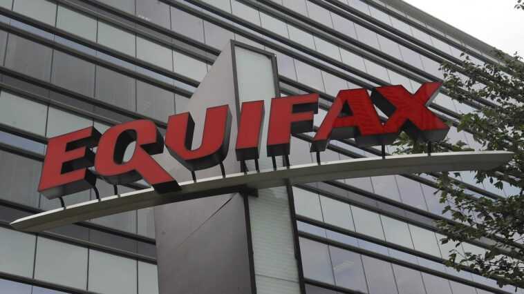 Equifax a passé trois mois à fournir des cotes de crédit incorrectes, le blâme sur "problème de codage" 1 Equifax A Passé Trois Mois à Fournir Des Cotes De