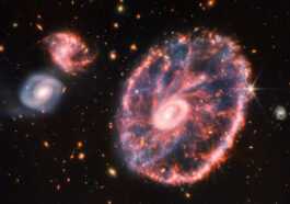Le Télescope Spatial James Webb Se Concentre Sur La Galaxie