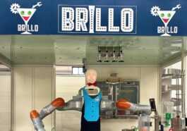 Voici Brillo, Le Robot Napolitain Qui Parle Et Prépare Des