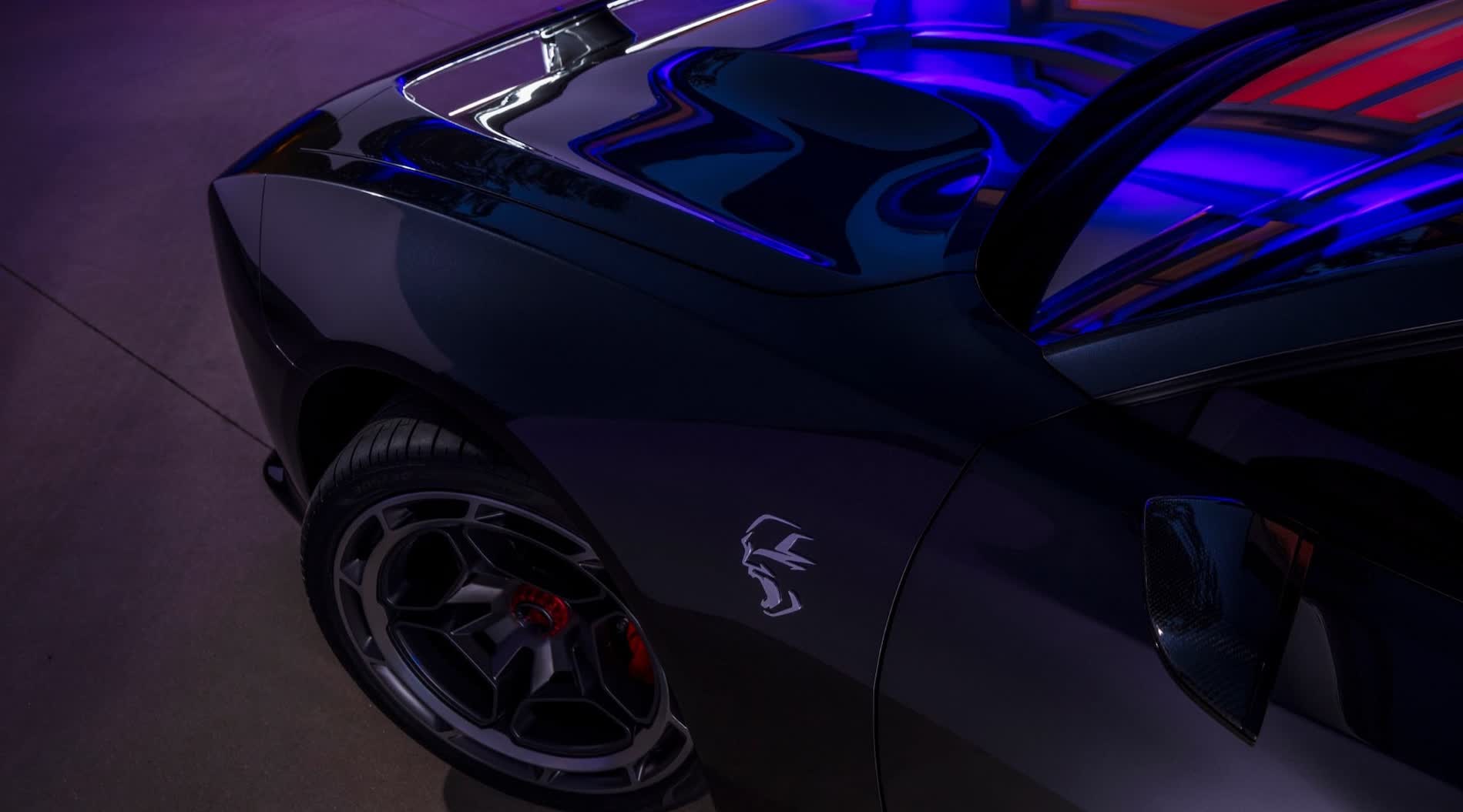 Dodge présente en avant-première le concept Charger Daytona SRT, un véhicule électrique qui s'accroche au passé 4 1660844527 407 Dodge presente en avant premiere le concept Charger Daytona SRT un