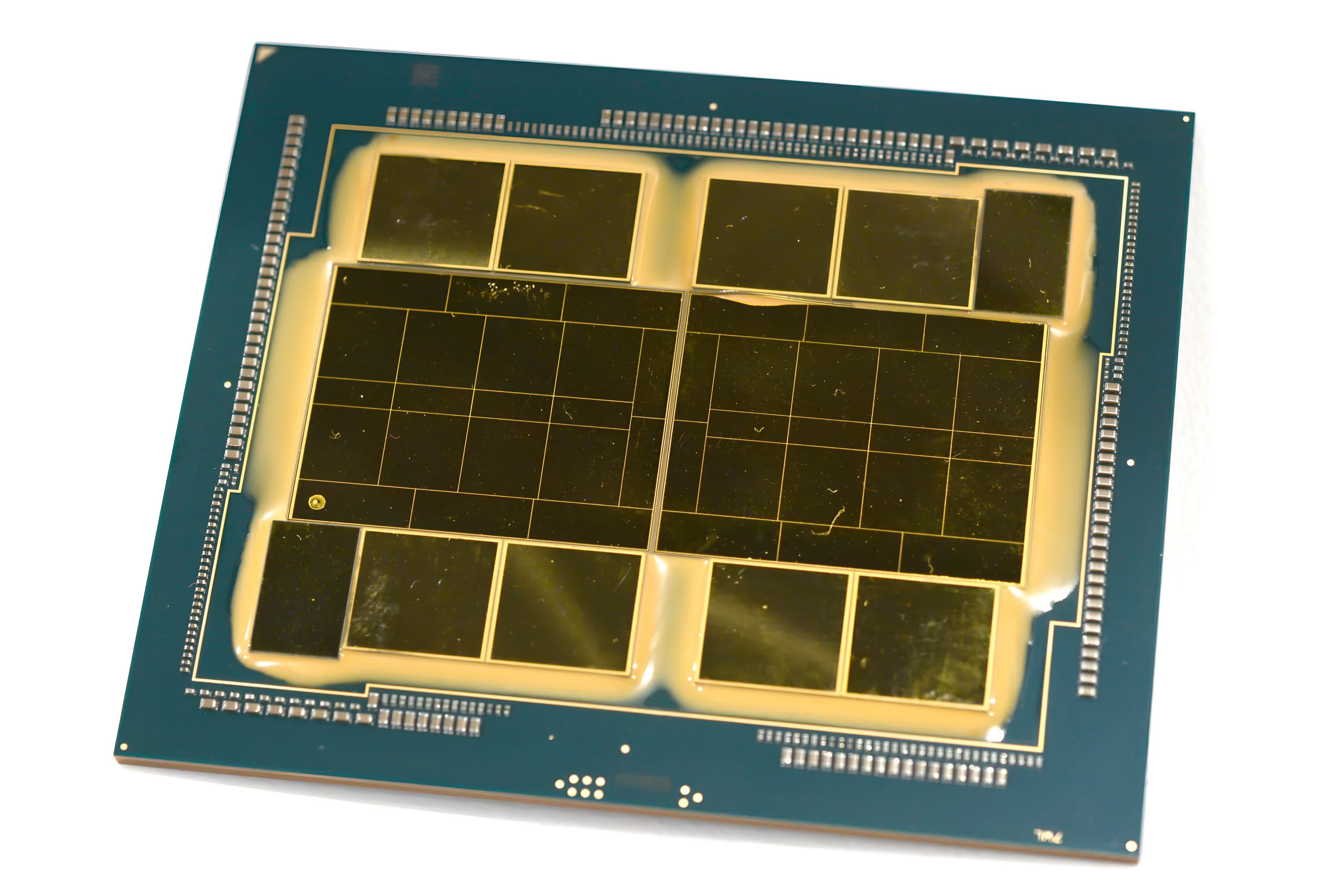 Intel veut atteindre 1 billion de transistors sur un paquet d'ici 2030 en utilisant des chiplets 4 1661288412 572 Intel veut atteindre 1 billion de transistors sur un paquet