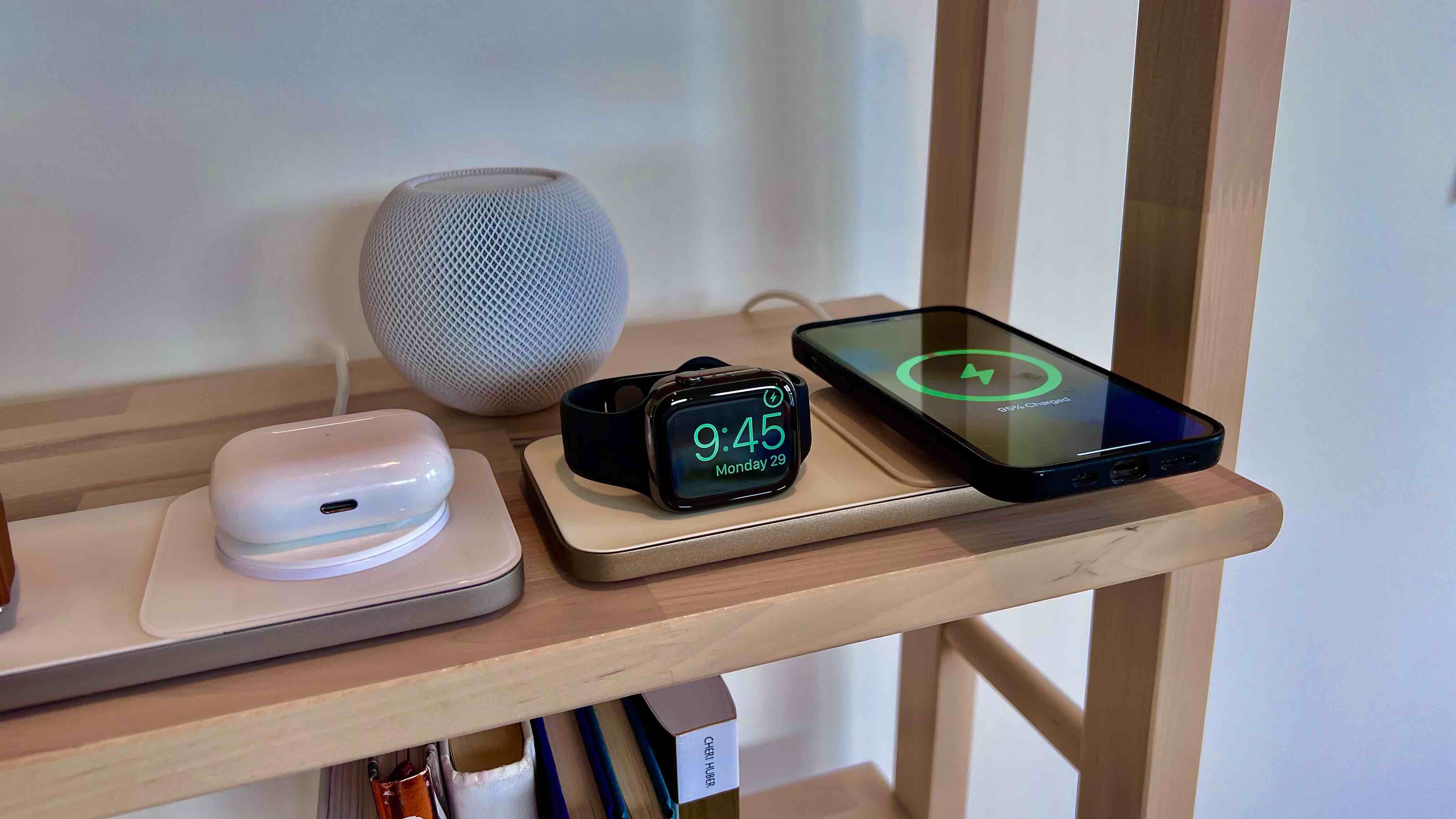 Nomad Base One Max Gold édition limitée en cours d'utilisation