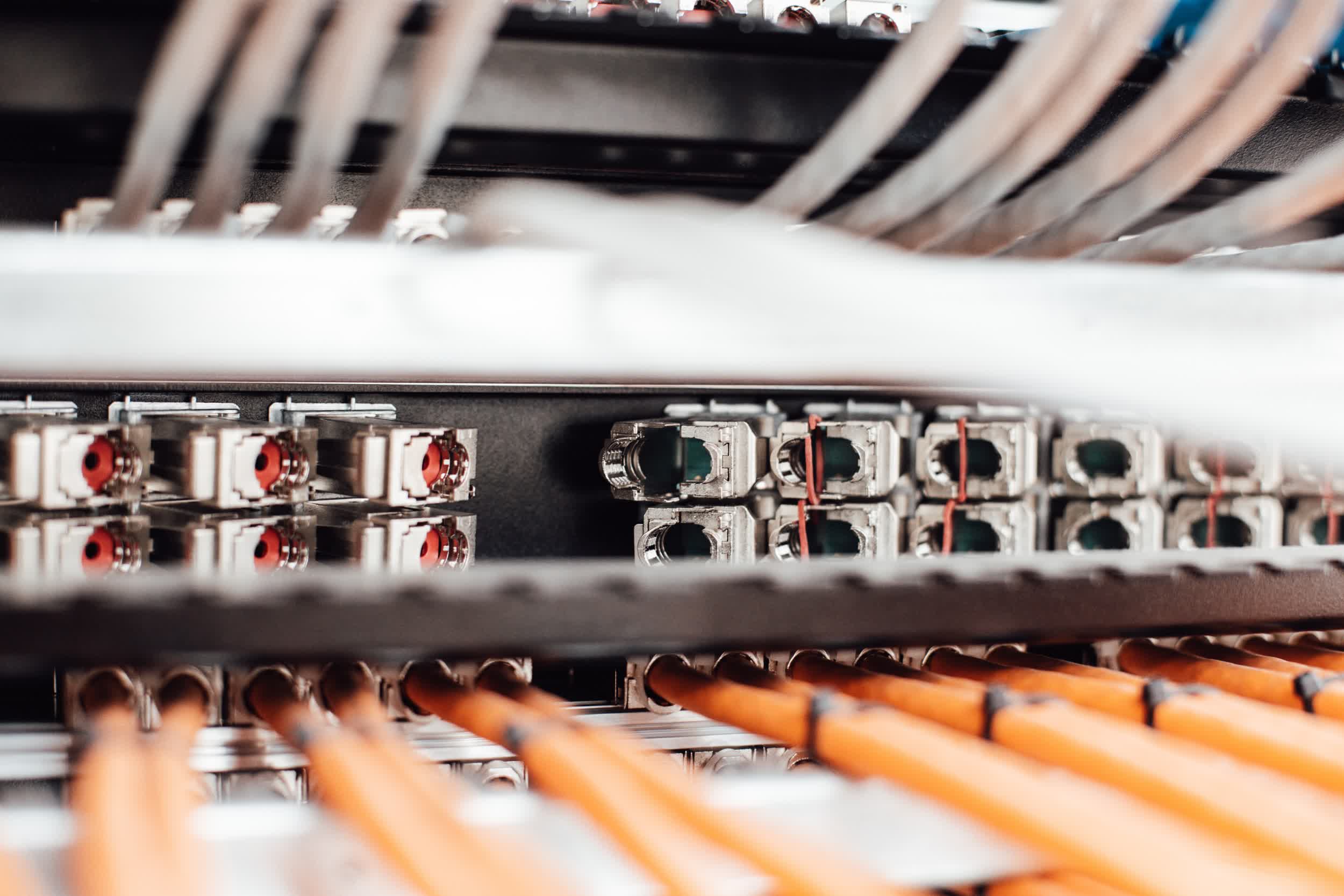 Presque toutes les nouvelles maisons construites en Angleterre doivent inclure un accès Internet gigabit 2 Comcast etait trop cher et ATT etait trop lent alors