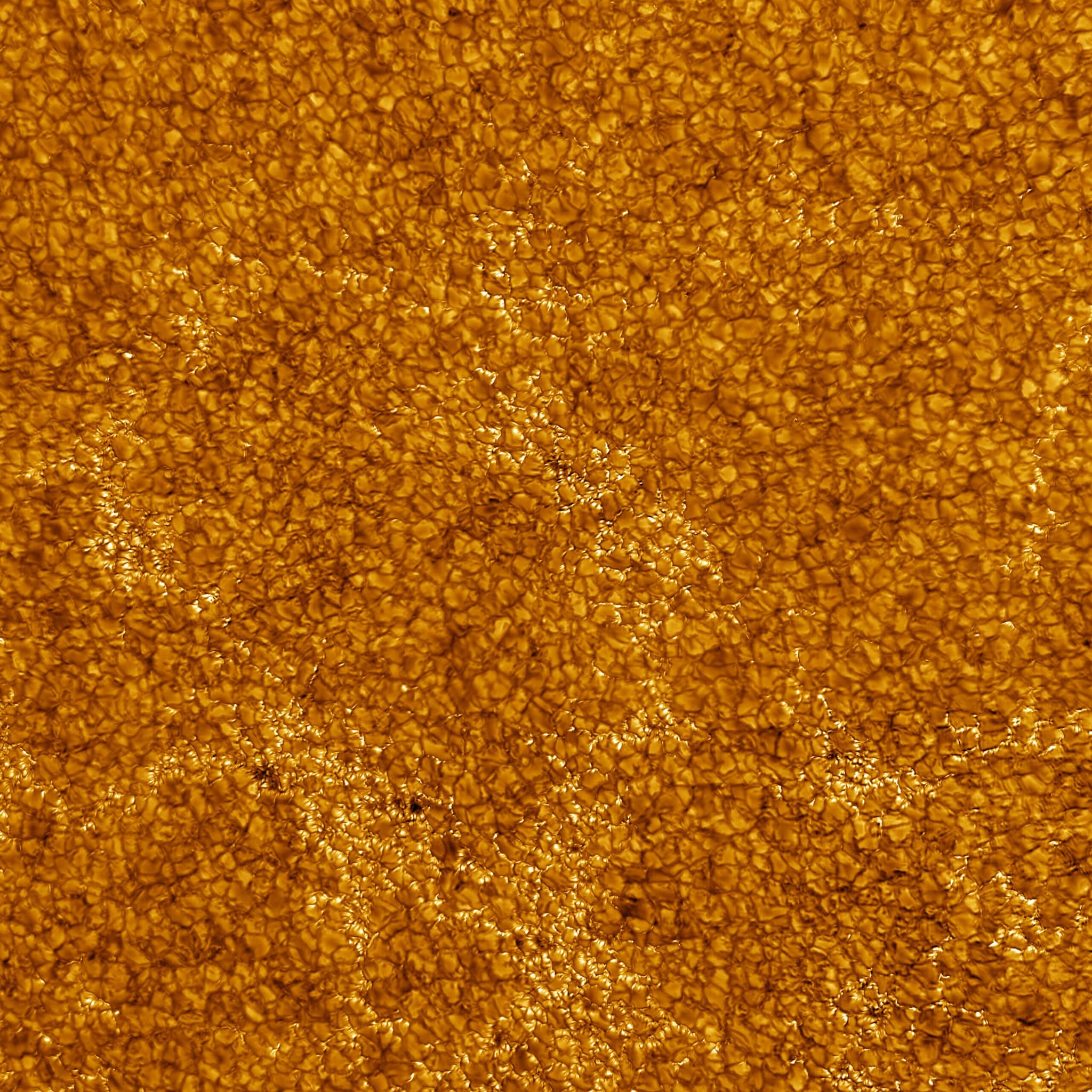 Ces photos incroyables montrent à quoi ressemble la surface du Soleil 5 La surface du Soleil capturée avec le Visible Broadband Imager du télescope solaire Daniel K. Inouye / Crédit : NSO / AURA / NSF