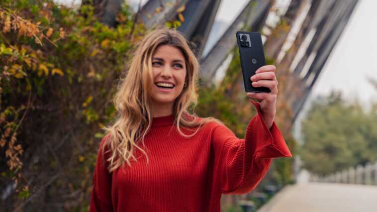 Motorola Edge 30 Ultra : attendez une minute, c'est le prix absolu ! 1 Motorola Edge 30 Ultra : Attendez Une Minute, C'est Le
