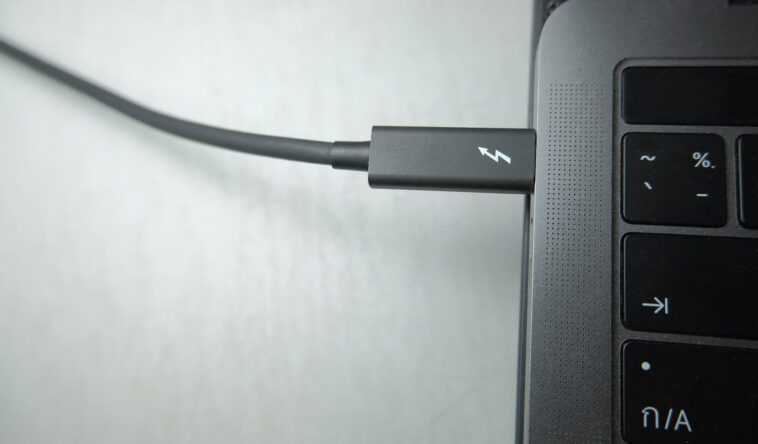 Intel fait la démonstration de Thunderbolt 80 Gbps, correspondant aux performances USB4 2.0 1 Intel Fait La Démonstration De Thunderbolt 80 Gbps, Correspondant Aux