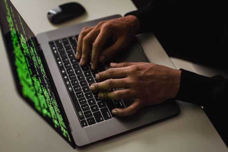 Les chercheurs avertissent publiquement que plusieurs vulnérabilités du firmware HP restent non corrigées après un an 1 Les Chercheurs Avertissent Publiquement Que Plusieurs Vulnérabilités Du Firmware Hp