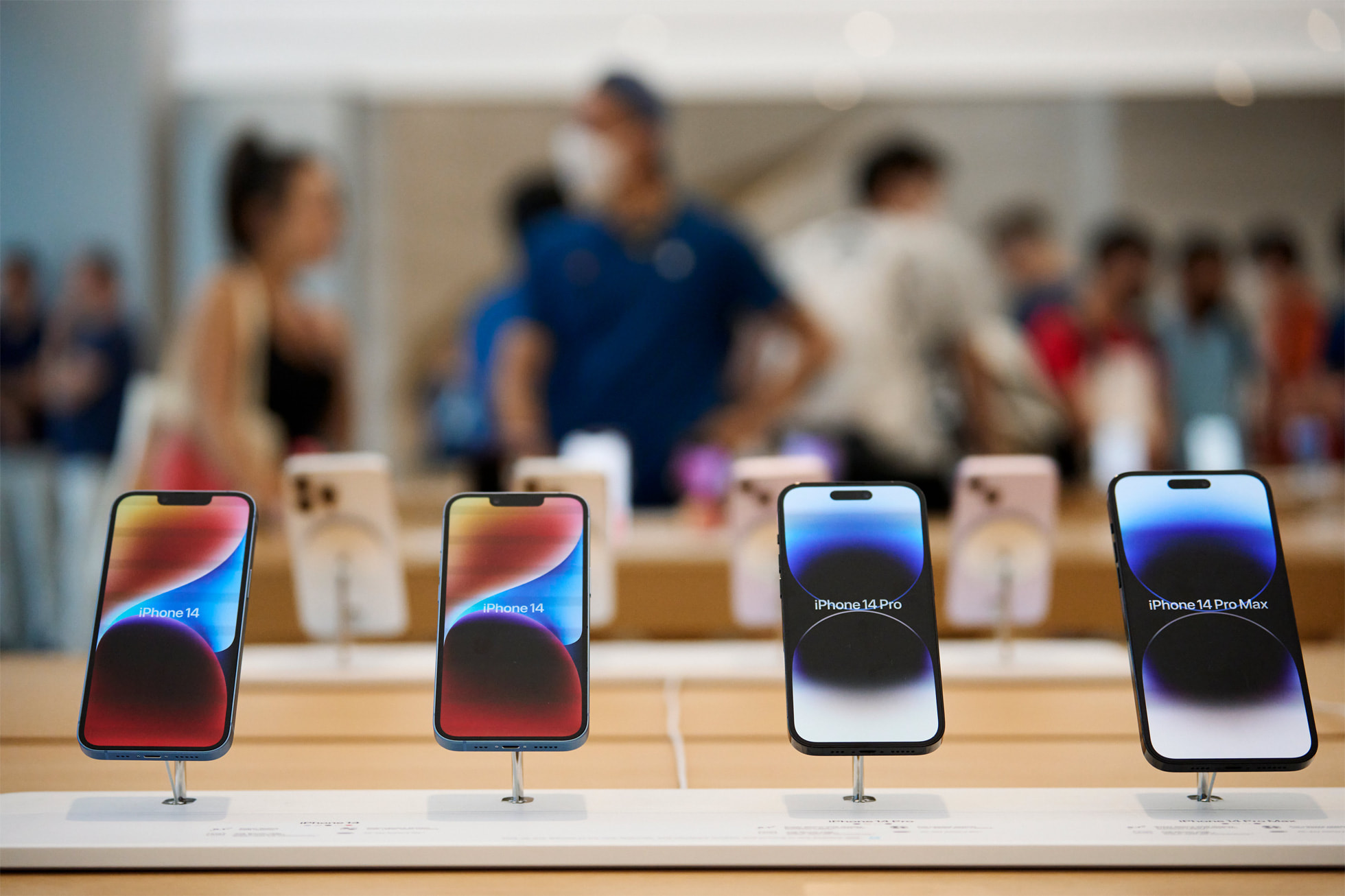 1663443308 896 Les Apple Stores adoptent liPhone 14 Pro avec de nouvelles