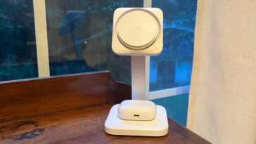 La station d'accueil ESR HaloLock garde votre iPhone au frais avec CryoBoost et comprend le chargement intégré des AirPods 1 La station d'accueil ESR HaloLock garde votre iPhone au frais avec CryoBoost et comprend le chargement intégré des AirPods