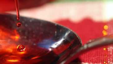 La FDA dit de ne pas essayer le défi TikTok de cuisiner du poulet à NyQuil 24 La Fda Dit De Ne Pas Essayer Le Défi Tiktok
