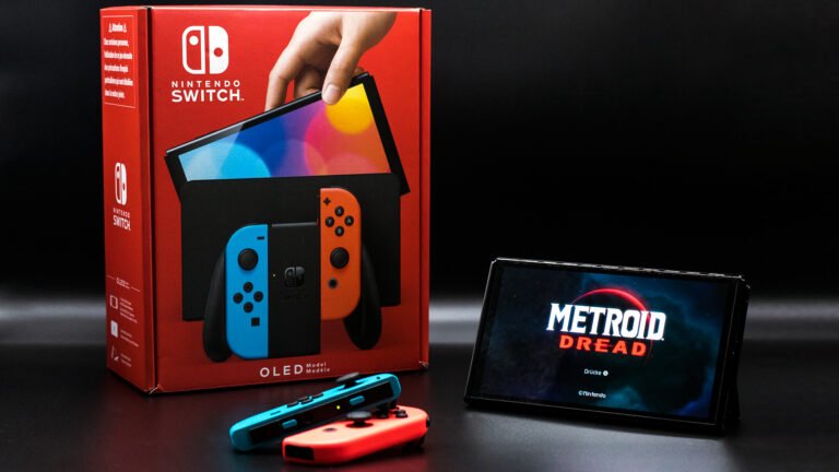 Nintendo Switch OLED et Metroid Dread