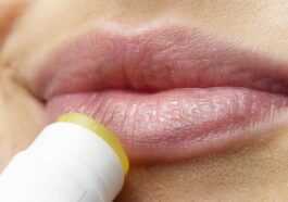Le Virus Du Bouton De Fièvre Génétiquement Modifié Peut Vaincre