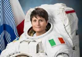 Samantha Cristoforetti Est Le Commandant De L'iss, La Cérémonie D'aujourd'hui