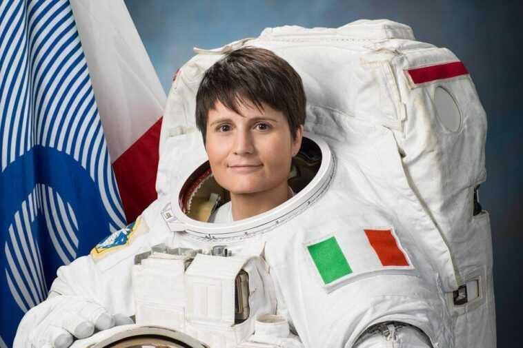 Samantha Cristoforetti est le commandant de l'ISS, la cérémonie d'aujourd'hui et le rite de la clé 1 Samantha Cristoforetti Est Le Commandant De L'iss, La Cérémonie D'aujourd'hui