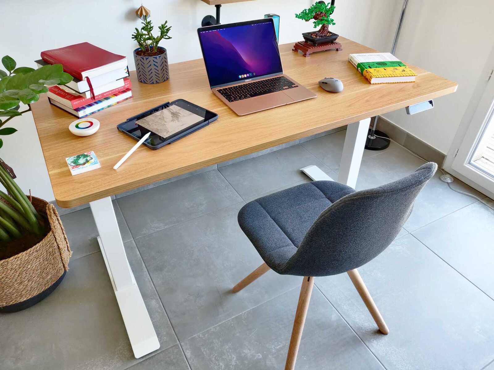 FlexiSpot E7 en TEST: Le bureau assis-debout motorisé premium et minimaliste 24 Flexispot E7 Test Test Bureau Assis Debout Motorisé (62)