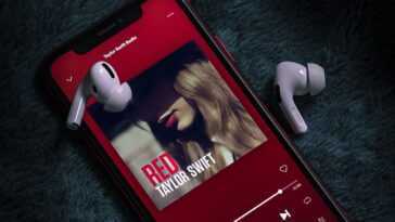 Fonction Auto Shazam décrite dans la demande de brevet, peut fonctionner avec les AirPods, Apple Headset 16 Fonction Auto Shazam décrite dans la demande de brevet, peut fonctionner avec les AirPods, Apple Headset