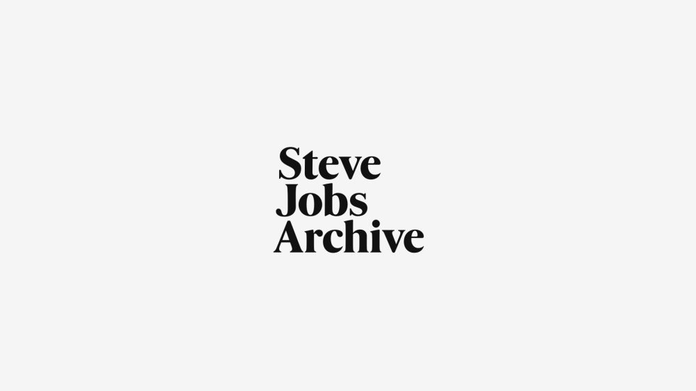 Tim Cook, Jony Ive, and Laurene Powell Jobs talk Steve Jobs' legacy, Tesla design, and much more Tim Cook Jony Ive et Laurene Powell Jobs parlent de