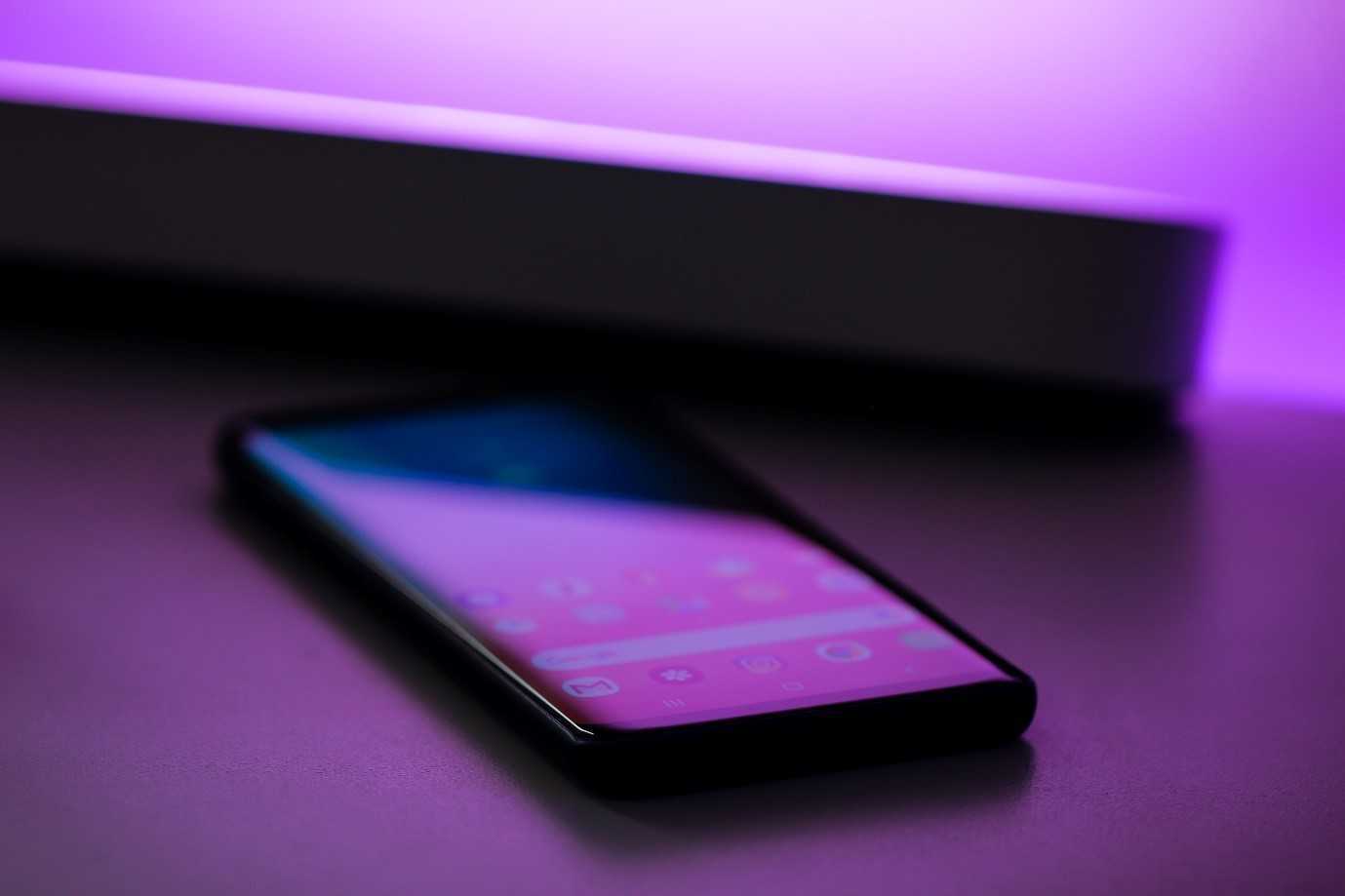 Que pensent les développeurs d'applications mobiles des jeux mobiles ? 1 Mobile Violet