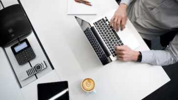 Ces modules complémentaires doivent être installés dès que vous achetez un nouvel ordinateur ! 17 Portable Travail cAfe