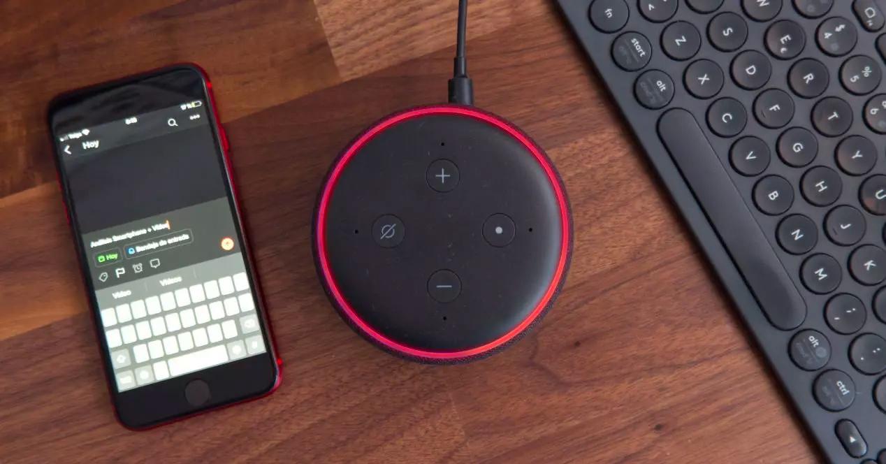 Pourquoi mon haut-parleur Alexa a-t-il une lumière rouge ? 3 alexa offline red light.jpg