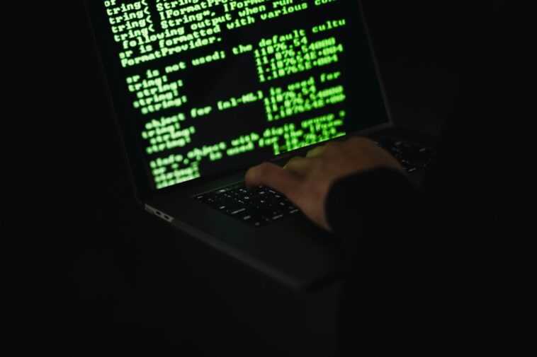 "Couleur dormante" des logiciels malveillants infectent des millions de PC avec des extensions Chrome malveillantes 1 "couleur Dormante" Des Logiciels Malveillants Infectent Des Millions De Pc