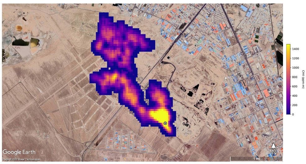Un nouvel instrument de la NASA sur l'ISS identifie plus de 50 fuites majeures de méthane dans le monde 4 Panache de méthane d'au moins 4,8 kilomètres de long flottant dans l'atmosphère au sud de Téhéran, Iran / Crédit : NASA / JPL – Caltech