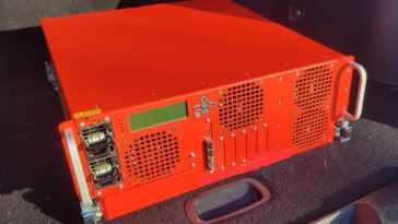 Un utilisateur de Reddit acquiert un serveur de cache Netflix déclassé et trouve 36 disques durs à l'intérieur 25 Un Utilisateur De Reddit Acquiert Un Serveur De Cache Netflix