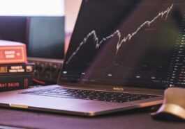 AAPL en hausse de 6%, malgré l'avertissement d'un trimestre plus difficile à venir 13 AAPL en hausse de 6%, malgré l'avertissement d'un trimestre plus difficile à venir