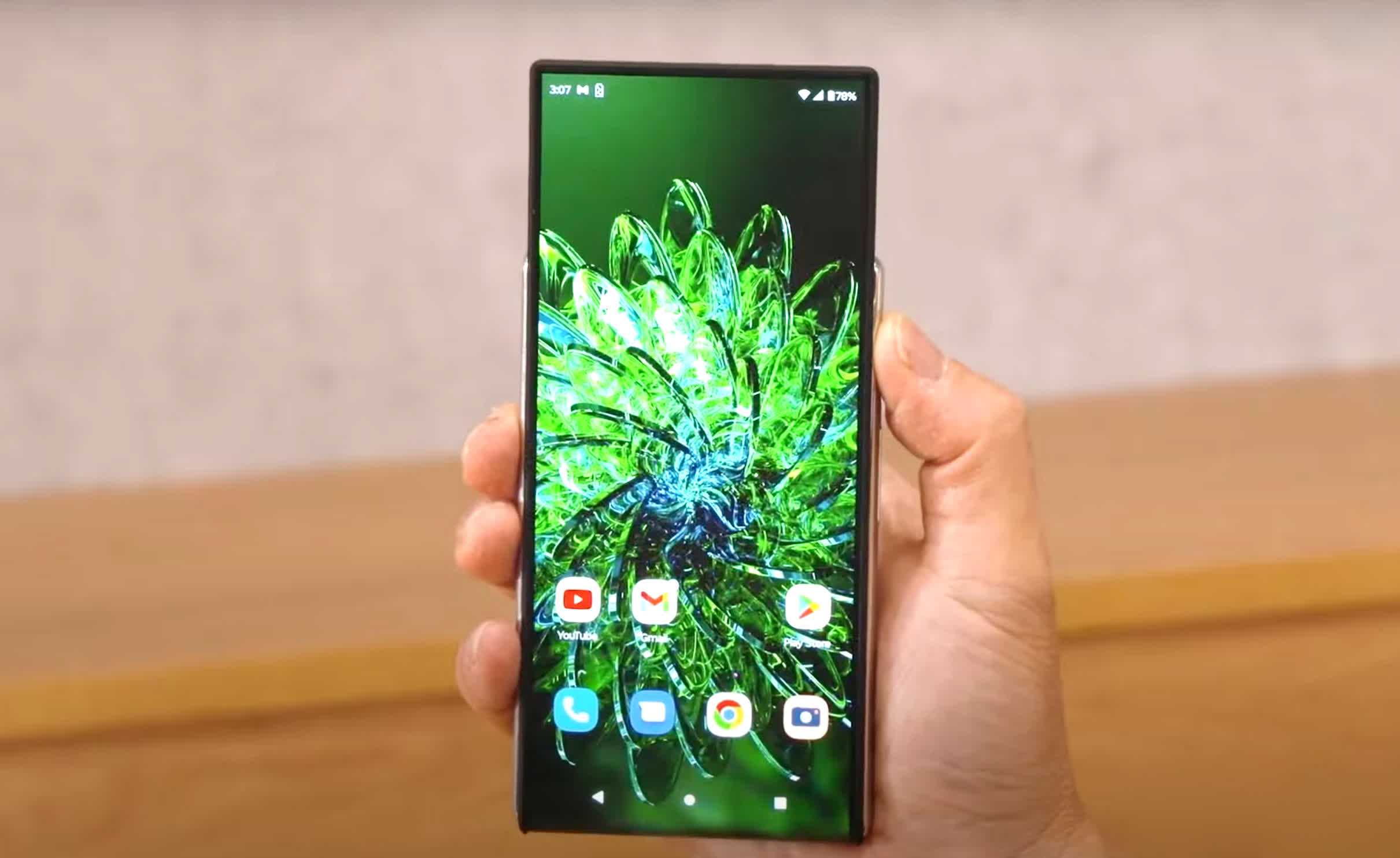 Lenovo Présente Des Concepts De Smartphone Et D'ordinateur Portable Enroulables