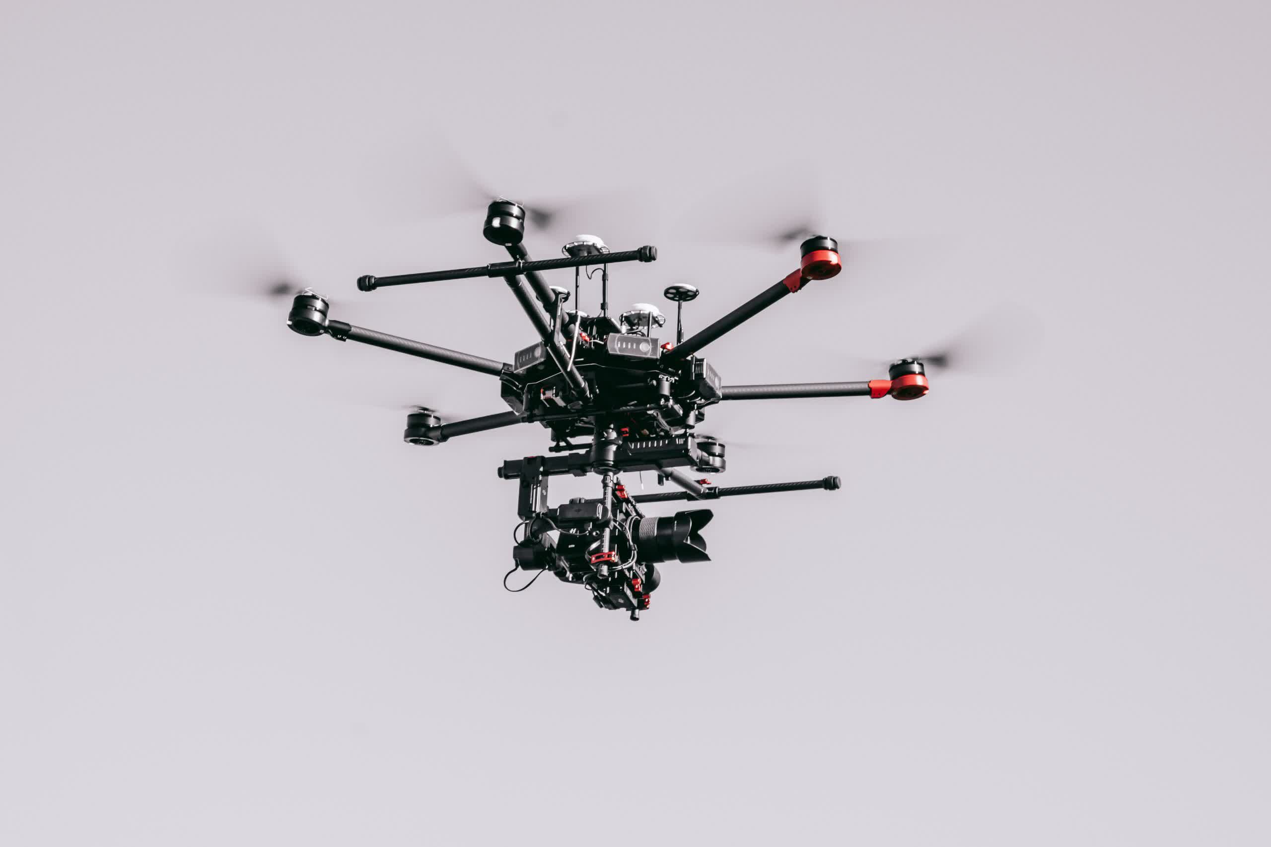 Les drones ont aidé les pirates à pénétrer à distance dans le réseau d'une entreprise financière 2 Les drones ont aide les pirates a penetrer a distance