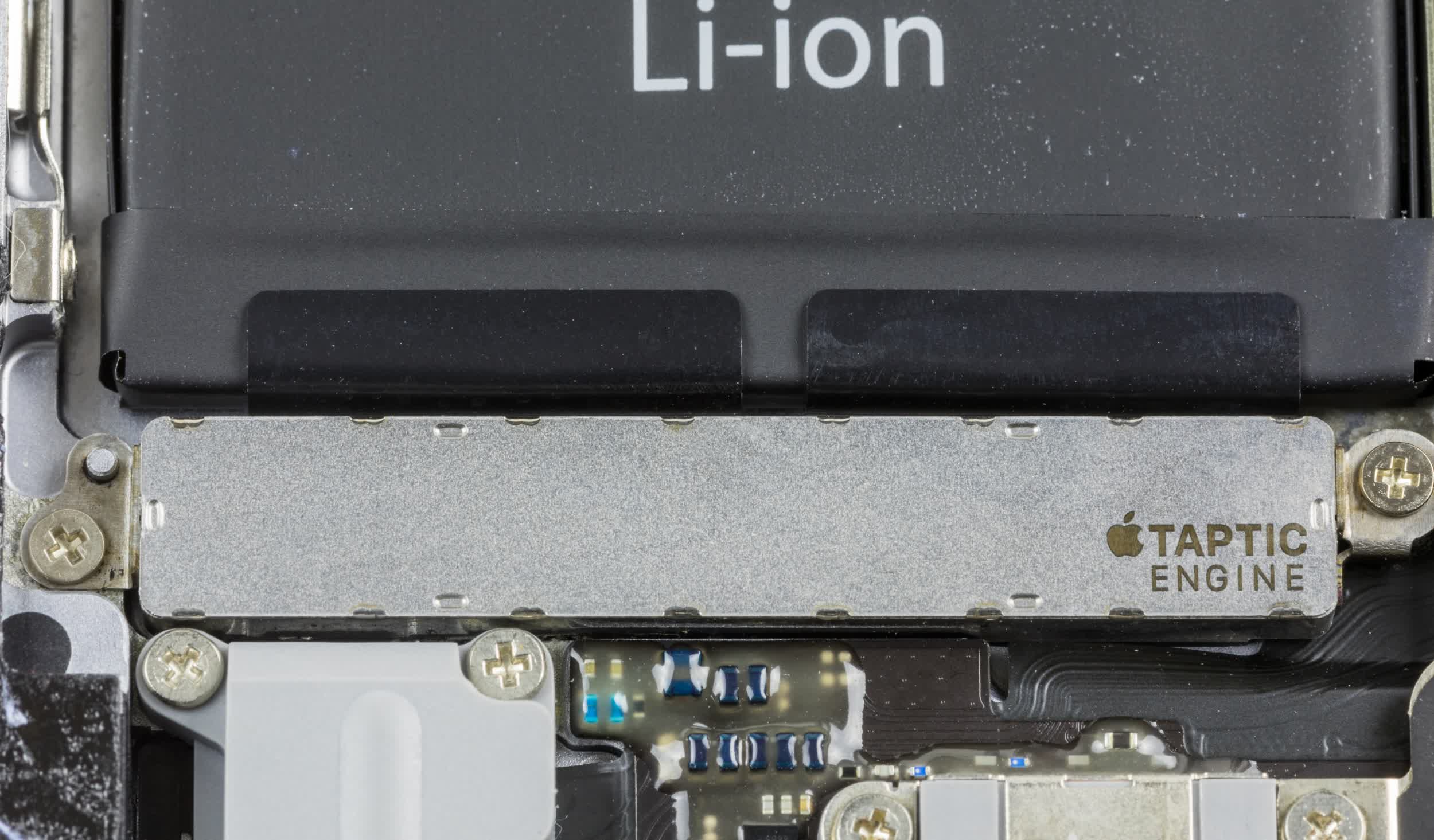 Les modèles d'iPhone 15 Pro pourraient comporter des boutons de volume et d'alimentation à semi-conducteurs haptiques 2 Les modeles diPhone 15 Pro pourraient comporter des boutons de