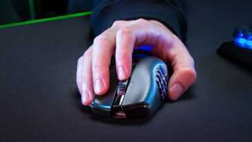 Le Razer Naga V2 Pro est livré avec une molette de défilement réglable, des dalles latéraux magnétiques 5 Le Razer Naga V2 Pro Est Livré Avec Une Molette