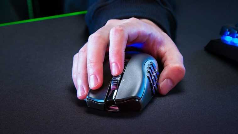 Le Razer Naga V2 Pro est livré avec une molette de défilement réglable, des dalles latéraux magnétiques 1 Le Razer Naga V2 Pro Est Livré Avec Une Molette