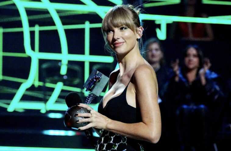 Taylor Swift a envoyé Ticketmaster en vrille : demandes "sans précédent" pour sa dernière tournée 1 Taylor Swift A Envoyé Ticketmaster En Vrille : Demandes "sans