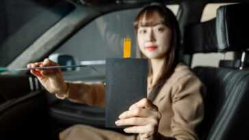LG Display annonce un panneau vibrant qui transforme des parties de l'intérieur d'une voiture en haut-parleurs 3 Lg Display Annonce Un Panneau Vibrant Qui Transforme Des Parties