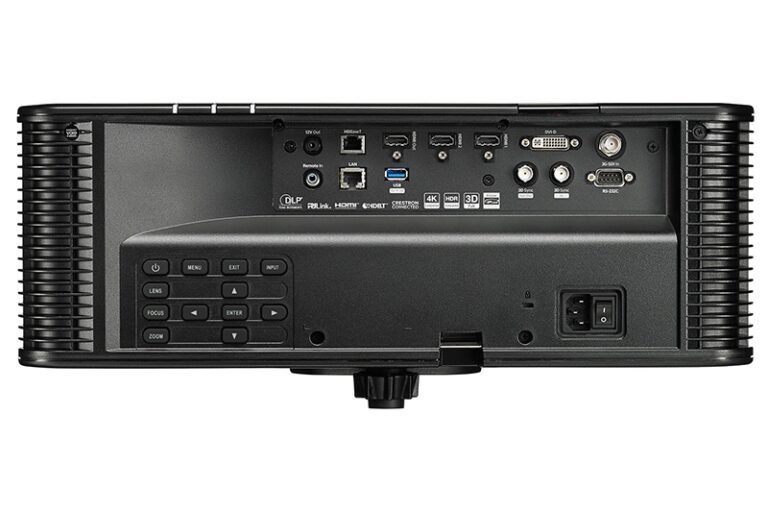 Optoma : Les nouveaux projecteurs ZU 1300 et ZU1100 sont plus lumineux que 10 000 lumens 4 Panneau arrière Optoma ZU1100