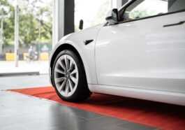 Tesla serait en train de préparer un modèle 3 redessiné 75 Tesla Serait En Train De Préparer Un Modèle 3 Redessiné