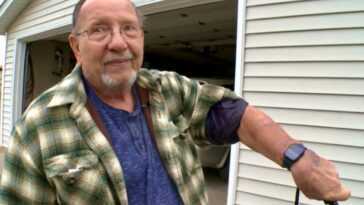 Apple Watch aide un homme de 81 ans à appeler le 911 après une chute alors qu'il était seul : « Je ne peux pas en dire assez » 6 Apple Watch aide un homme de 81 ans à appeler le 911 après une chute alors qu'il était seul : « Je ne peux pas en dire assez »