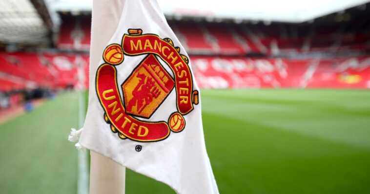 Apple a manifesté son intérêt pour l'achat de l'équipe de football britannique Manchester United 1 Apple a manifesté son intérêt pour l'achat de l'équipe de football britannique Manchester United