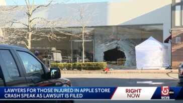 Apple poursuivi après l'accident mortel de l'Apple Store à Hingham, Mass. 5 Apple poursuivi après l'accident mortel de l'Apple Store à Hingham, Mass.