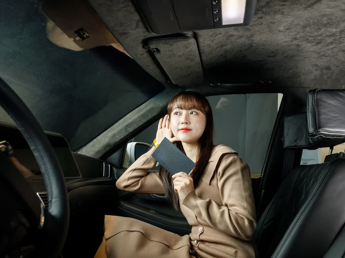 LG Display annonce un panneau vibrant qui transforme des parties de l'intérieur d'une voiture en haut-parleurs 2 LG Display annonce un panneau vibrant qui transforme des parties