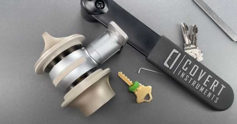 La nouvelle serrure intelligente Home Key de Level peut être déverrouillée par n'importe qui "en quelques secondes" avec des "attaques à faible compétence" 1 La nouvelle serrure intelligente Home Key de Level peut être déverrouillée par n'importe qui "en quelques secondes" avec des "attaques à faible compétence"