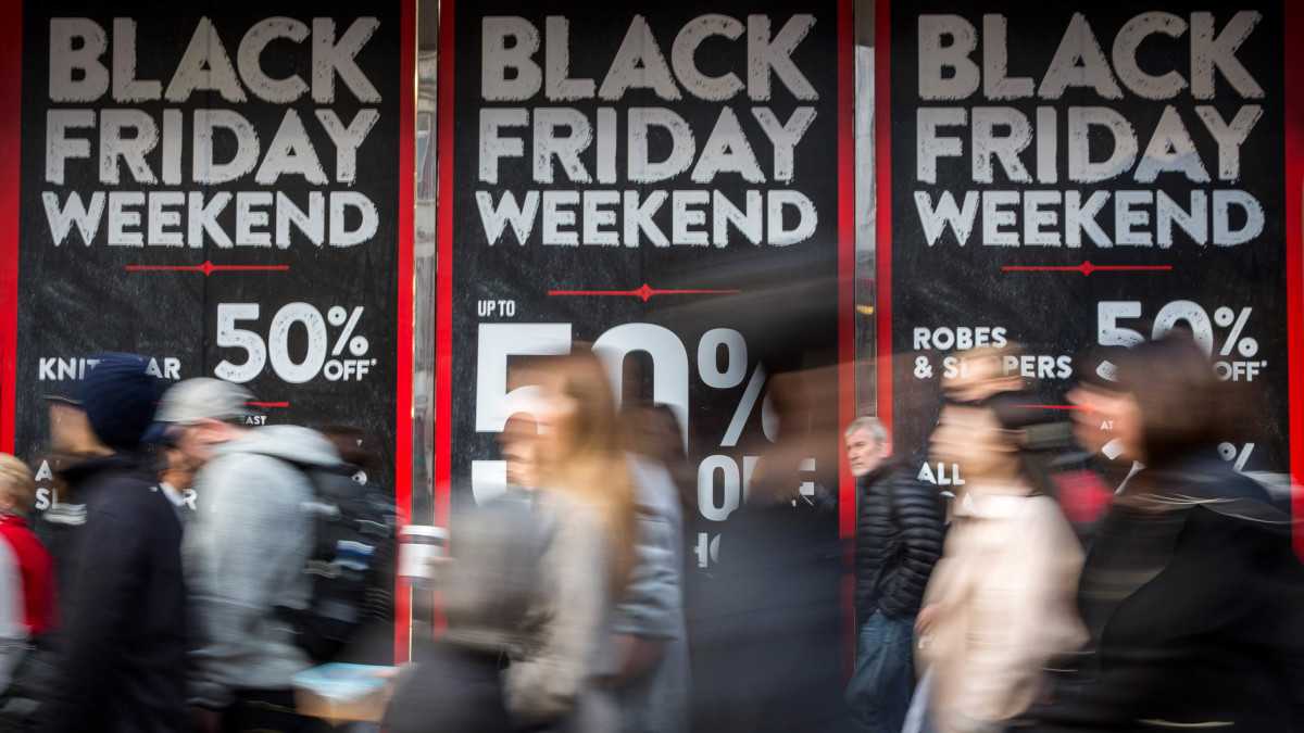 Black Friday ou Cyber Monday: Lequel est le meilleur jour de promotions ? 2 Black Friday Street